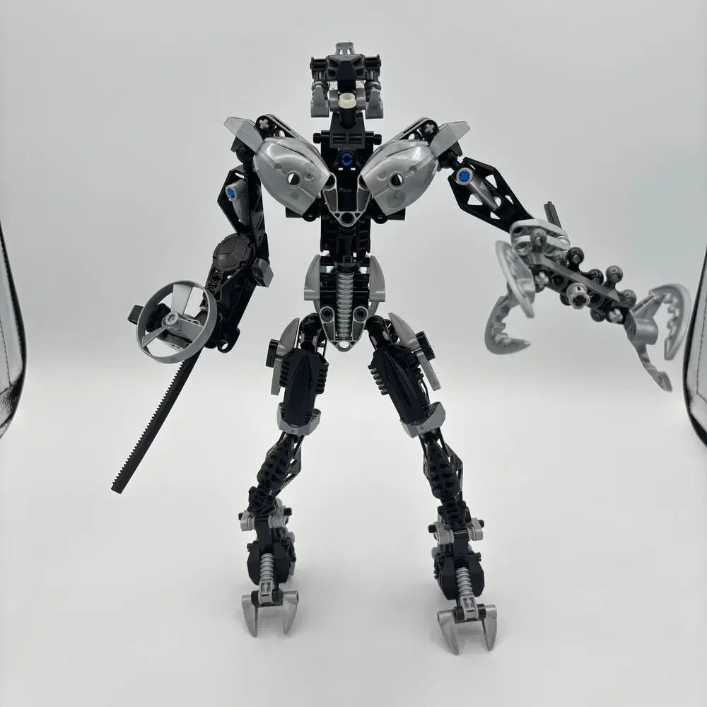 LEGO BIONICLE: Titans Roodaka Metru Nui Visorak Queen (8761) - 99% Complete
